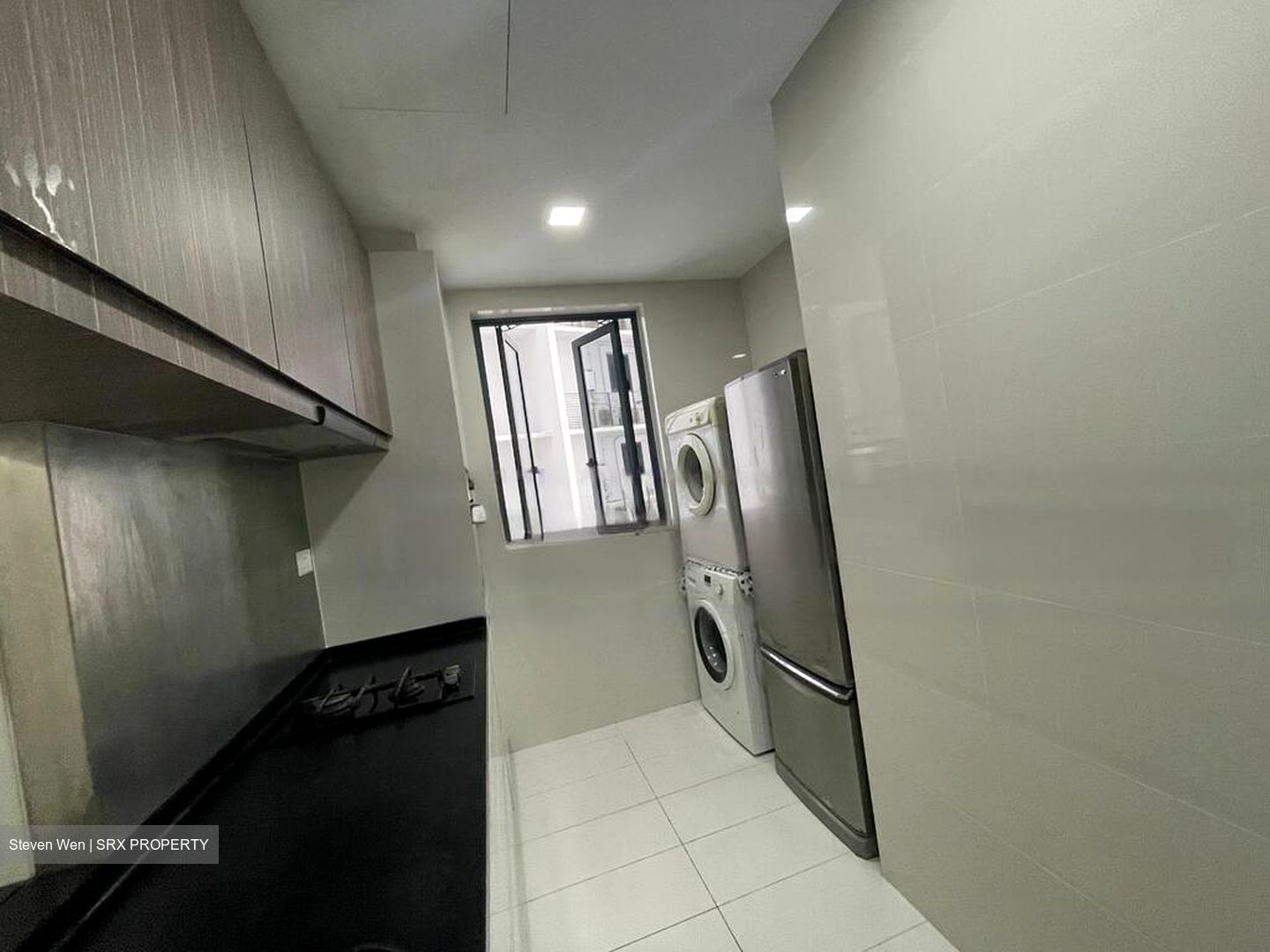 Riverina Walk (D18), Condominium #578614251